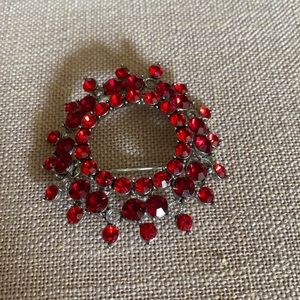 Red brooche, ruby like Crystal In bright red